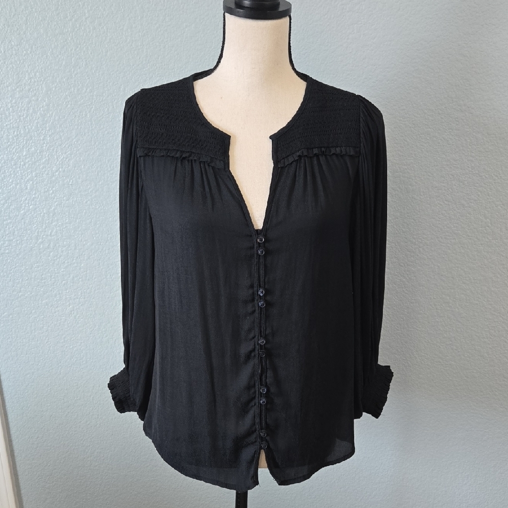 ANTHROPOLOGIE Black Button-Front Blouse with Smocked Yoke Sz MEDIUM
